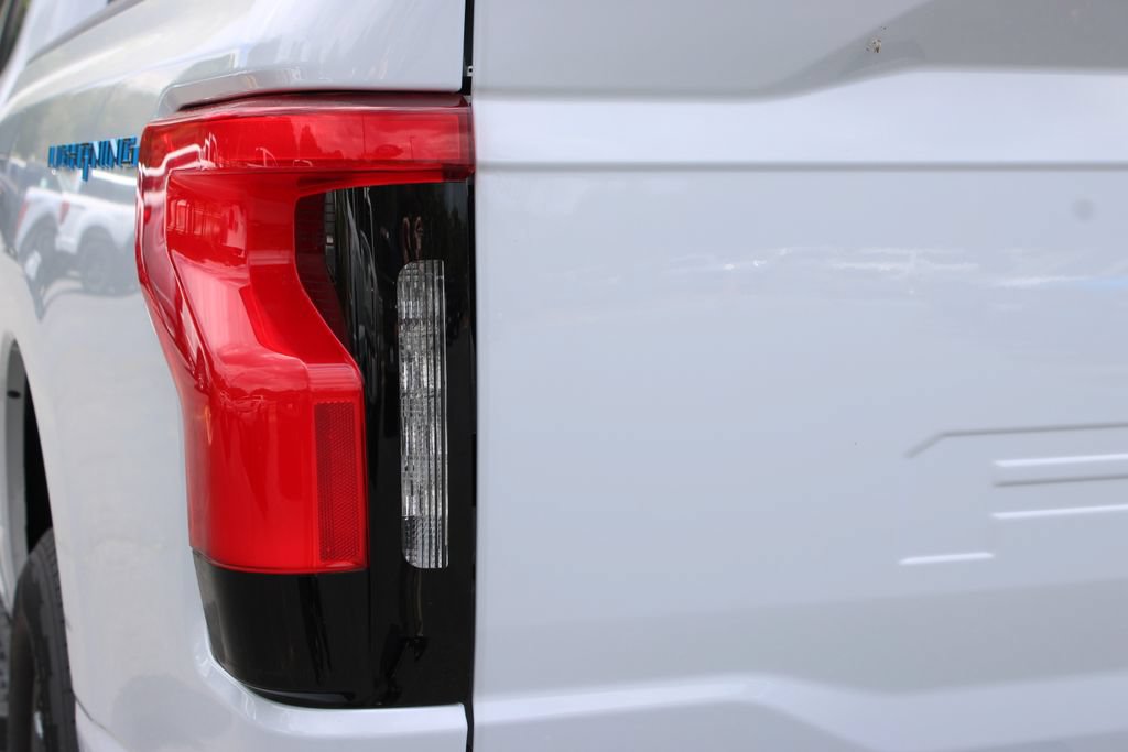 New 2025 Ford F150 Lightning Flash AWD/4WD image 24