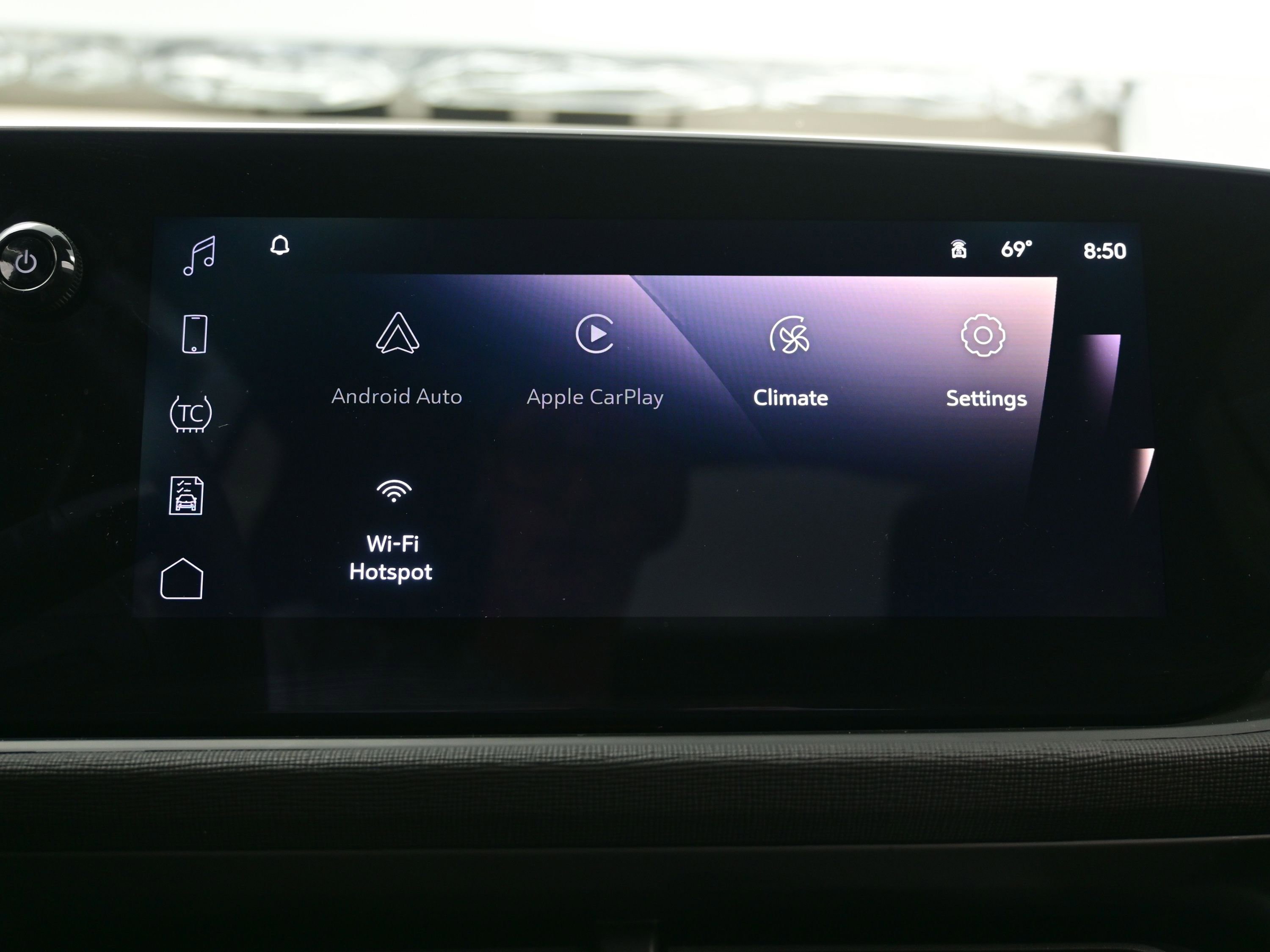 Used 2025 Buick Envista Preferred w/ Convenience II Package image 18