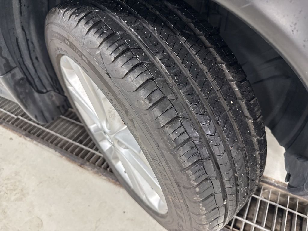 Used 2013 Nissan Juke SL image 30