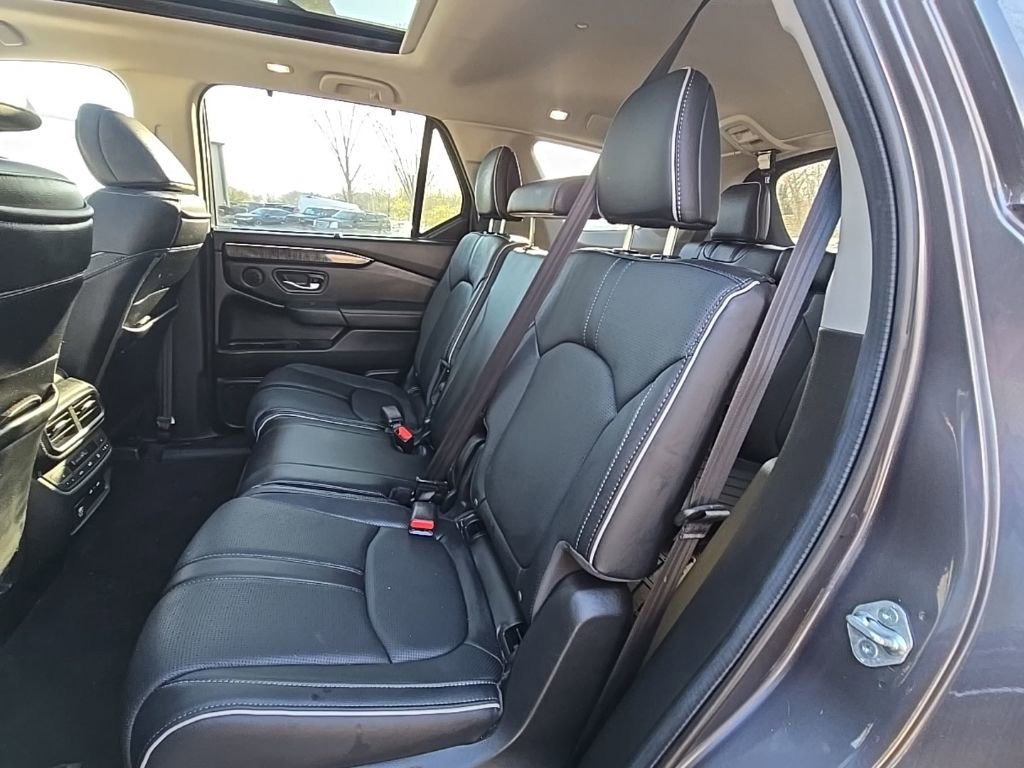 Used 2024 Honda Pilot Elite image 17