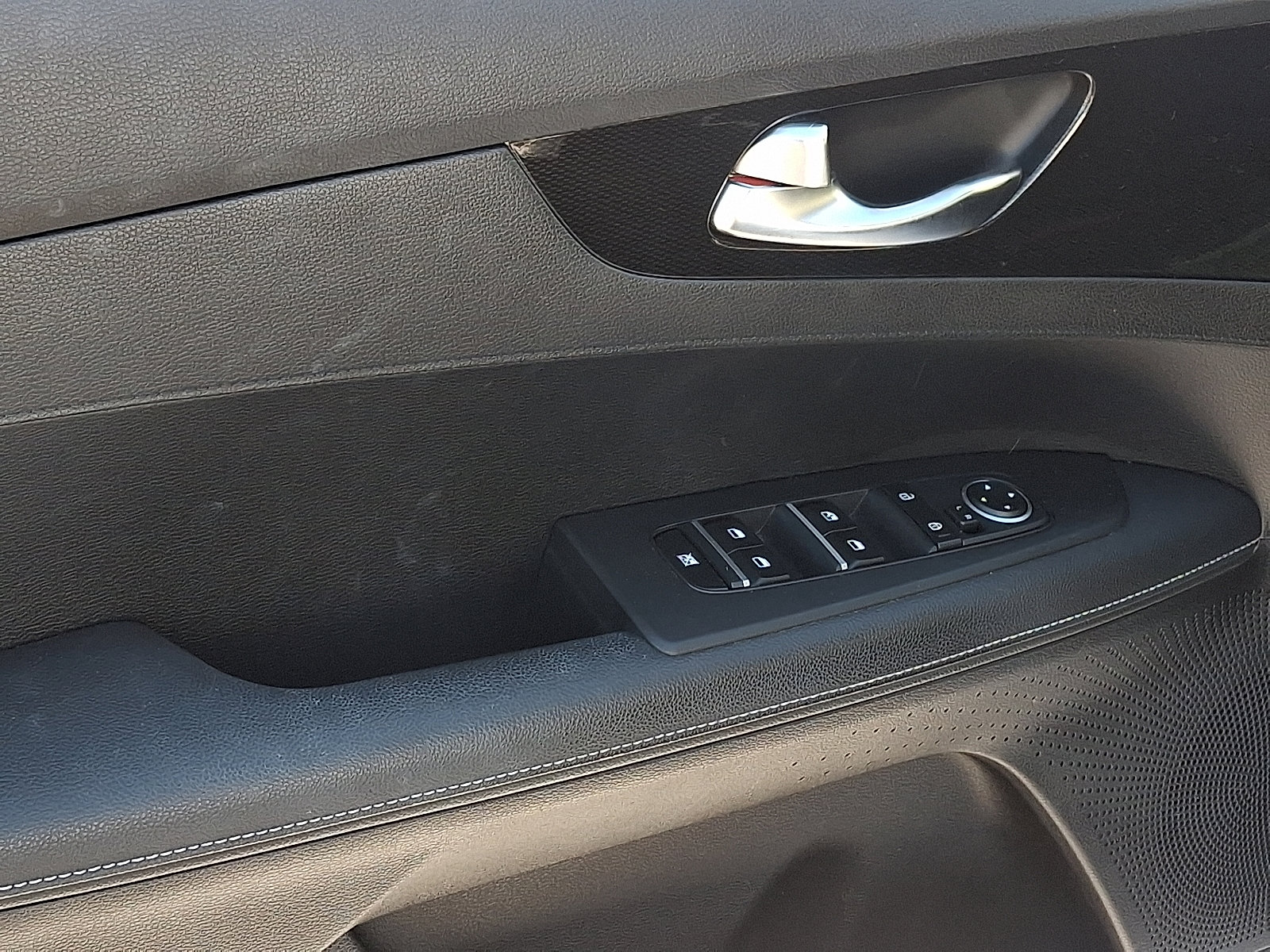 Certified 2022 Kia Forte GT-Line image 12