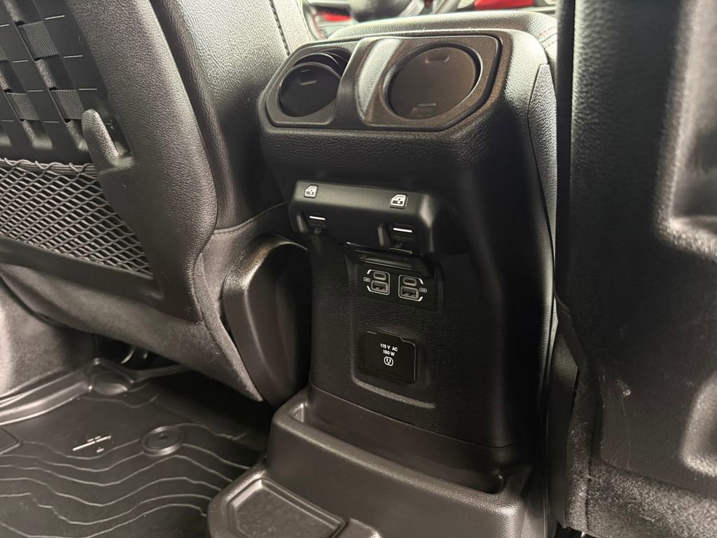 Used 2021 Jeep Wrangler Unlimited Rubicon AWD/4WD image 26