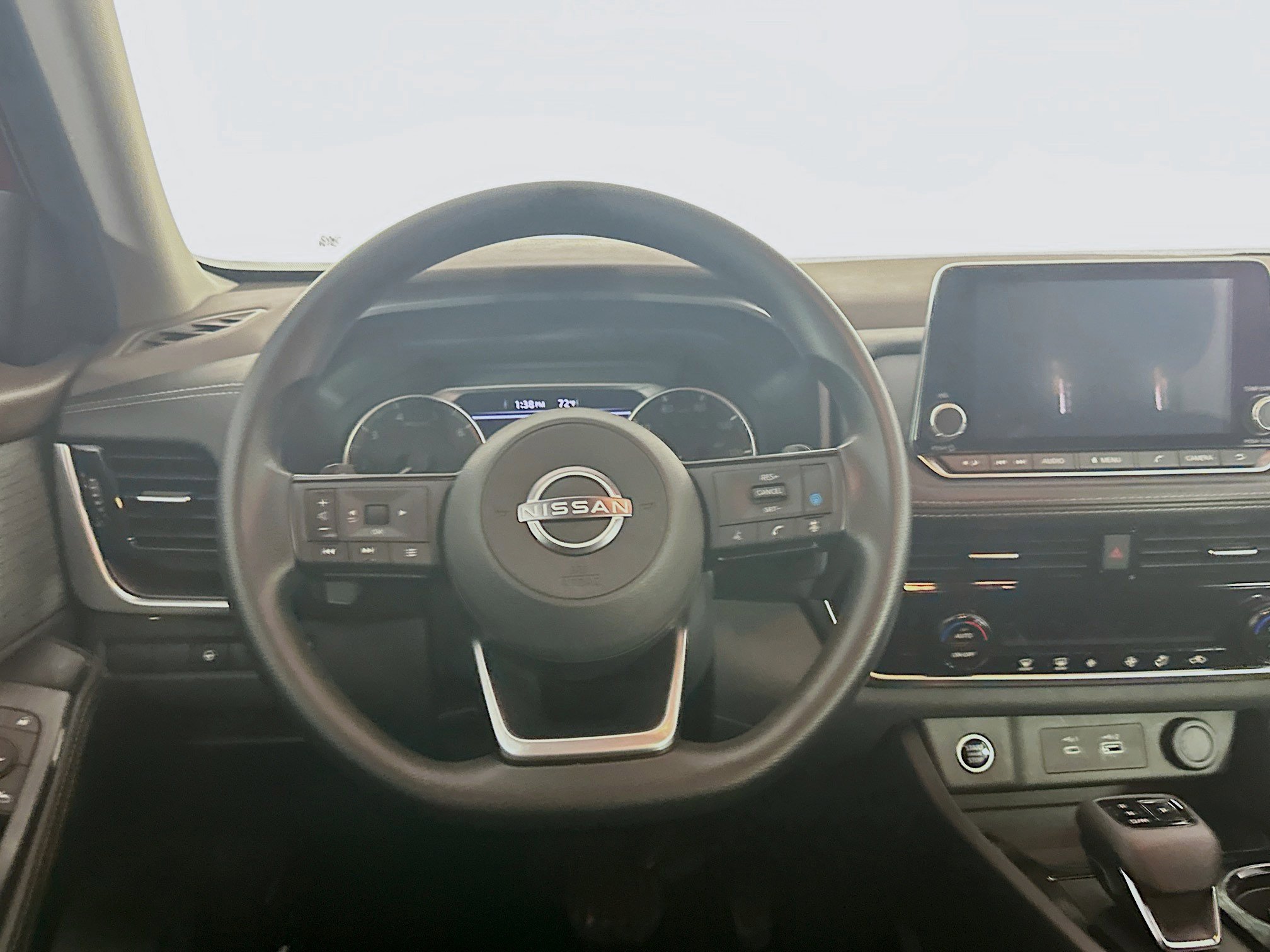 Used 2023 Nissan Rogue SV FWD image 18