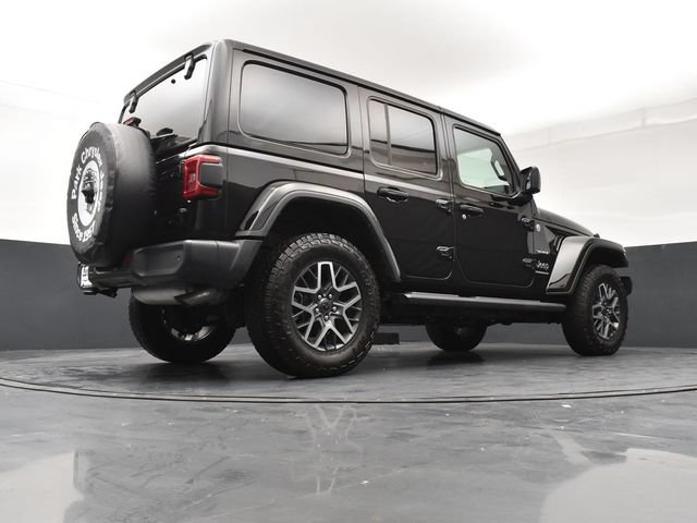 Used 2024 Jeep Wrangler Unlimited Sahara w/ Dual Top Group AWD/4WD image 21