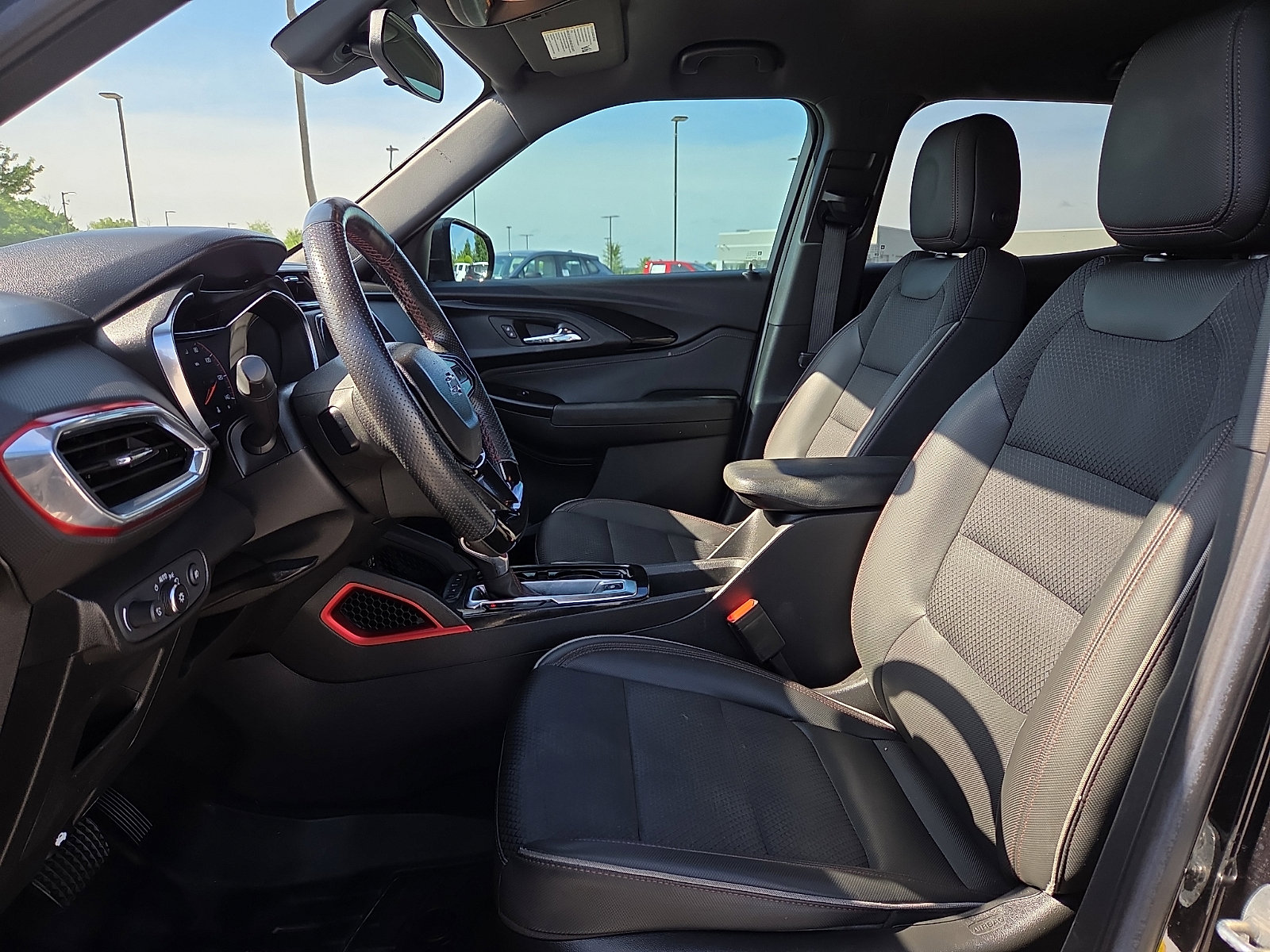 Used 2022 Chevrolet TrailBlazer RS FWD image 15
