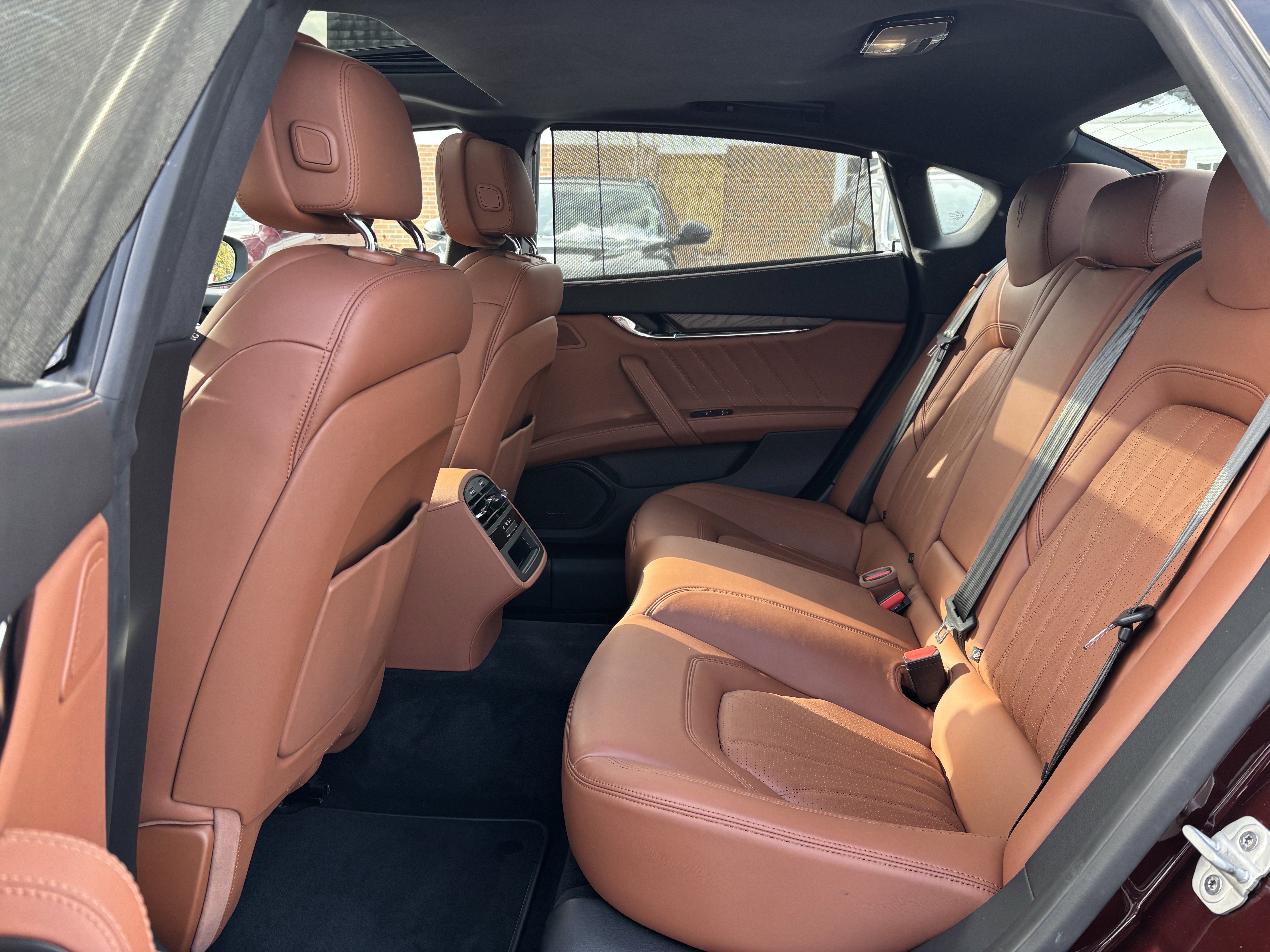 Used 2022 Maserati Quattroporte Modena Q4 image 13