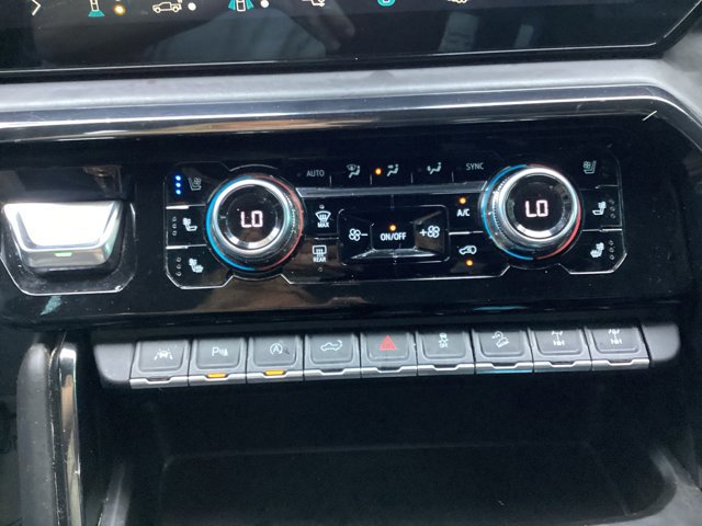 Used 2022 GMC Sierra 1500 AT4X image 30