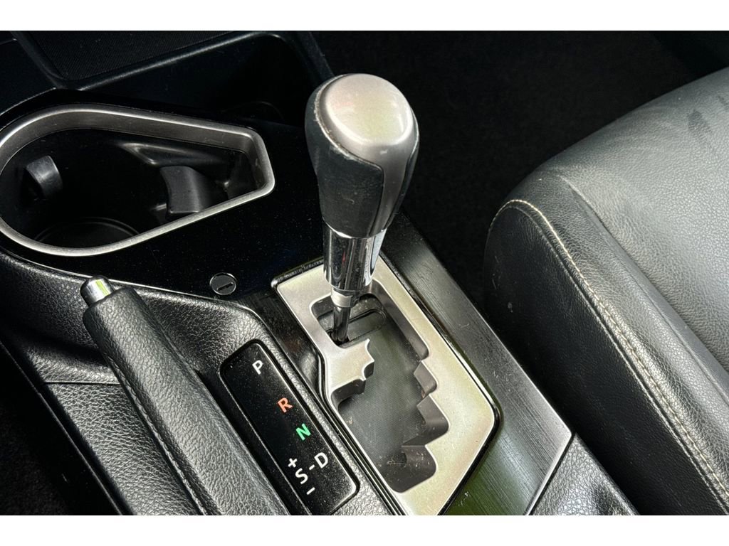 Used 2016 Toyota RAV4 Limited image 22