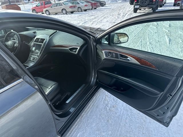 Certified 2020 Lincoln MKZ Reserve image 11
