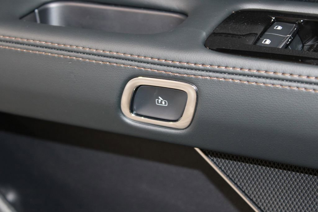 New 2026 Lincoln Aviator AWD image 44