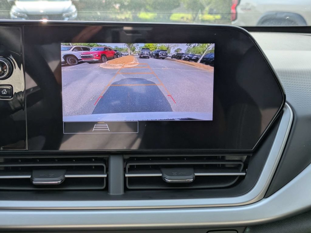 New 2026 Chevrolet Trax LS FWD image 21