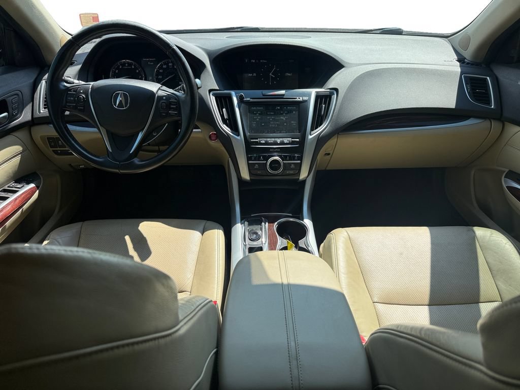 Used 2017 Acura TLX V6 w/ Technology Package FWD image 10