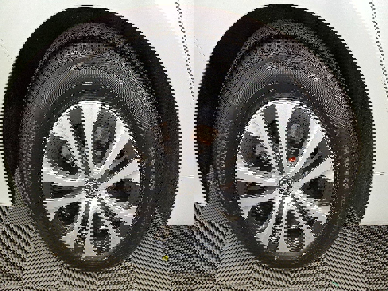 Certified 2022 Toyota Prius Prime Limited image 27