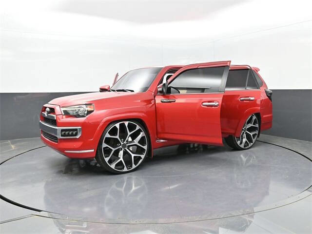 Used 2019 Toyota 4Runner Limited image 27