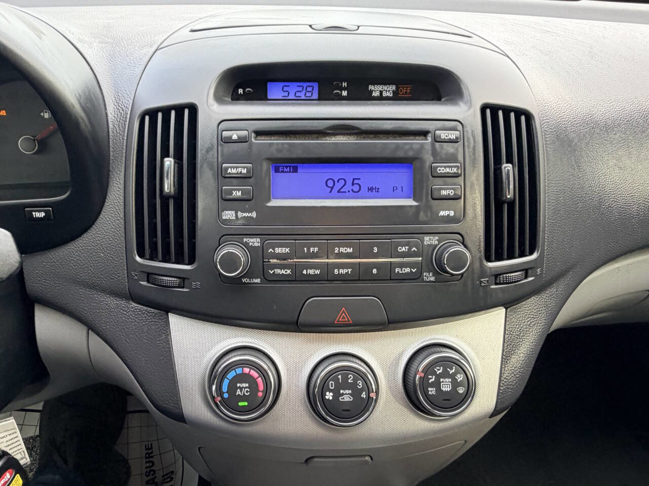 Used 2009 Hyundai Elantra GLS w/ Popular Equipment Pkg 2 FWD image 5