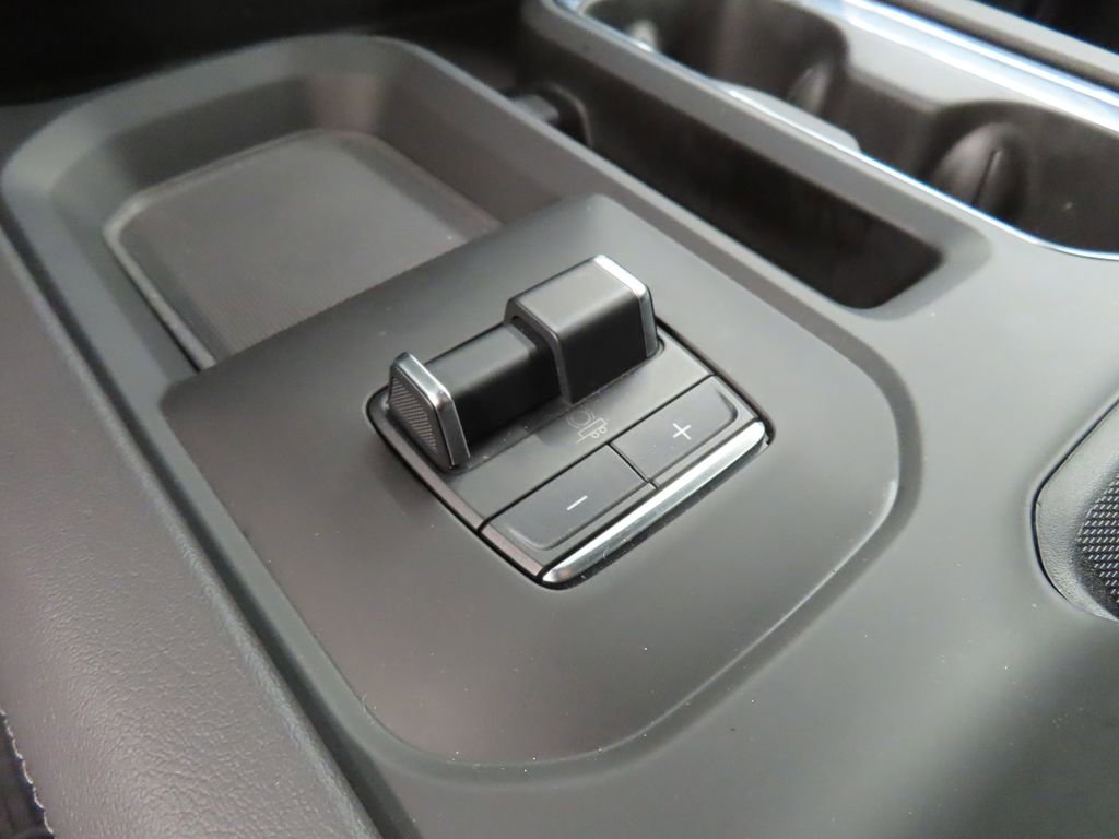 Used 2025 GMC Sierra 3500 Denali image 71