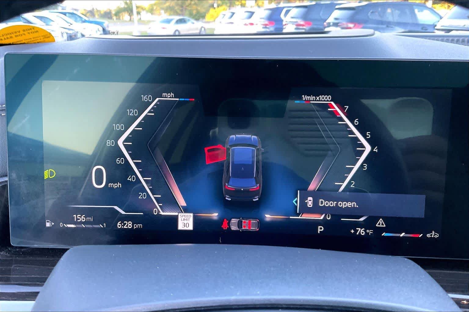 Used 2024 BMW X5 xDrive40i w/ M Sport Package AWD/4WD image 25