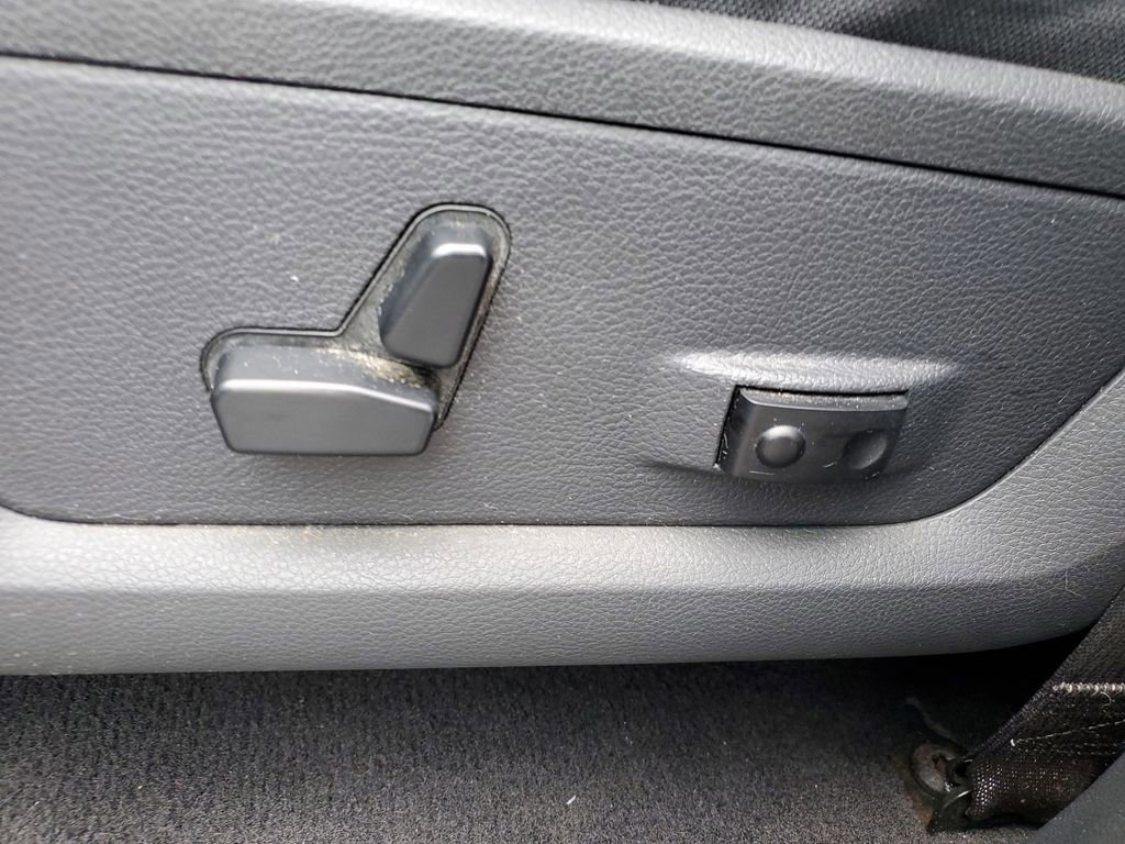 Used 2012 RAM 1500 Big Horn image 20