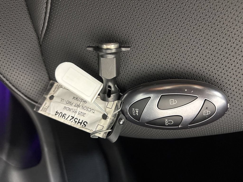 Certified 2025 Hyundai Tucson XRT FWD image 30