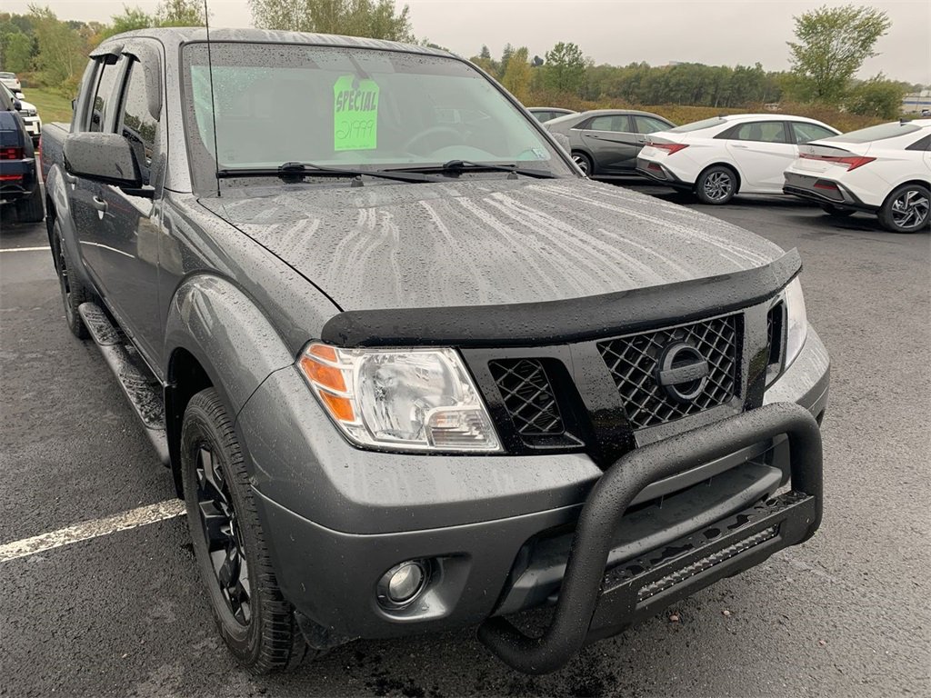 Used 2020 Nissan Frontier SV w/ Midnight Edition Floor Mats