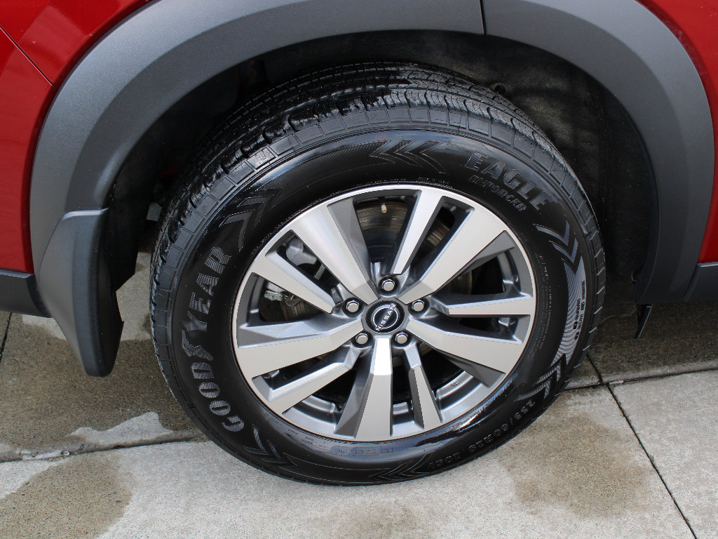 Used 2023 Nissan Pathfinder SL image 39