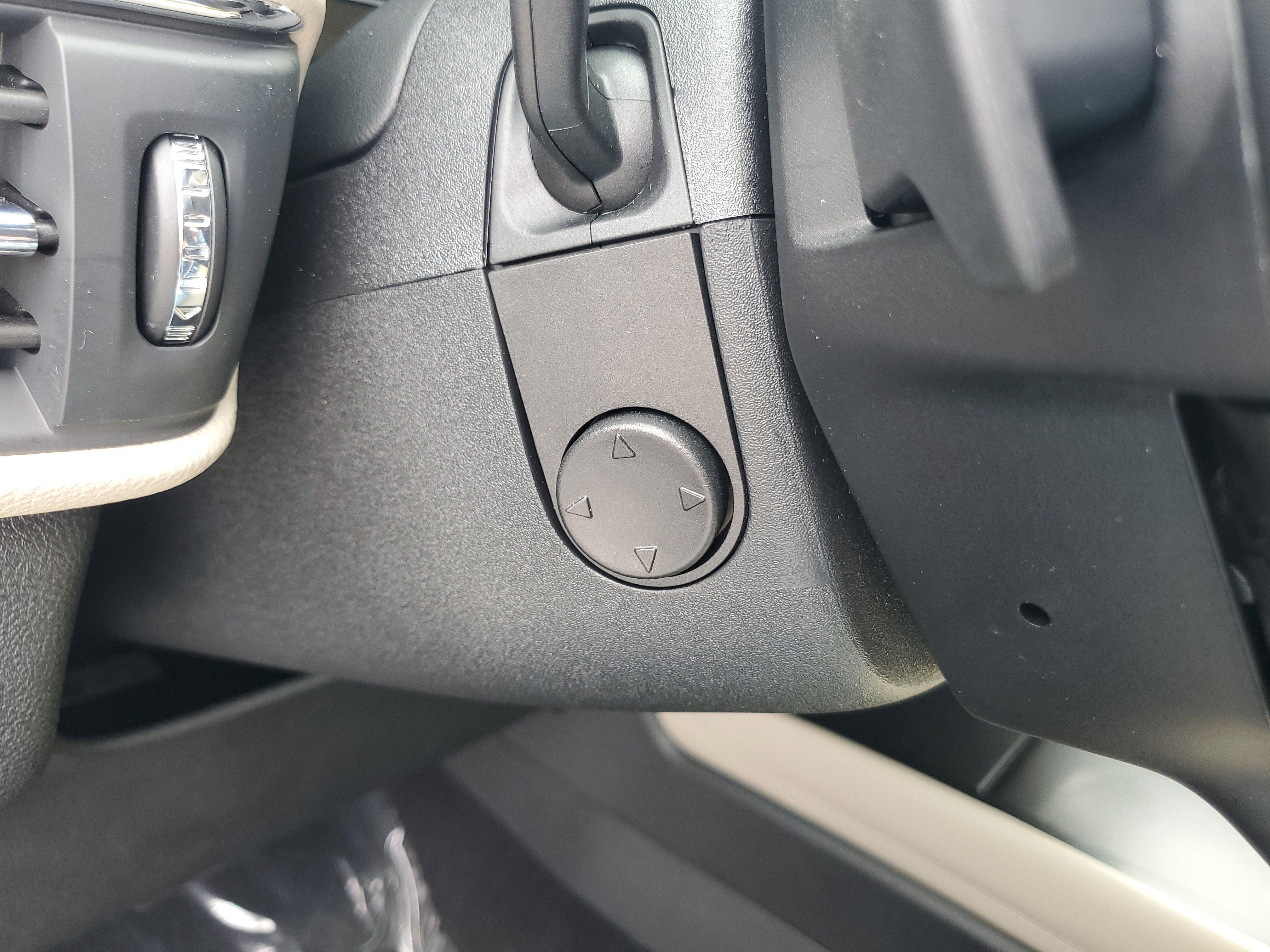 New 2026 Lincoln Corsair Premiere AWD/4WD image 15