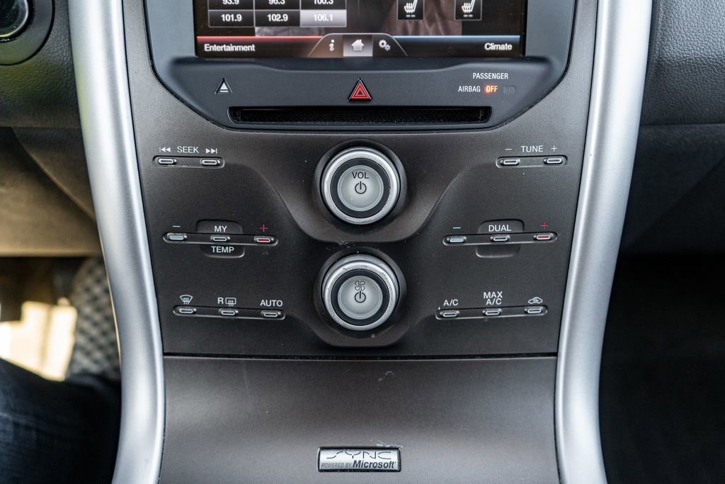 Used 2013 Ford Edge SEL image 28