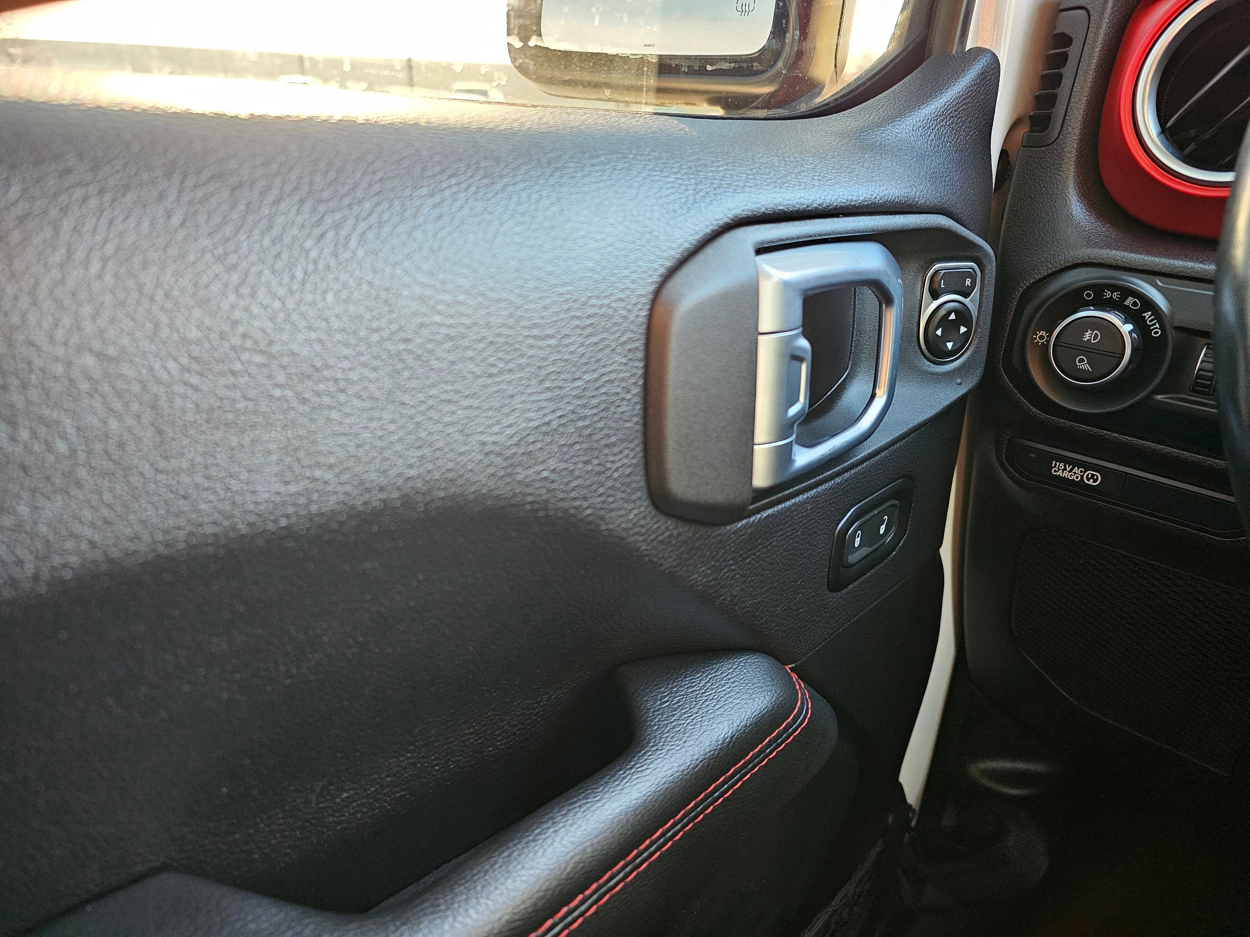 Used 2022 Jeep Gladiator Rubicon w/ LED Lighting Group image 28