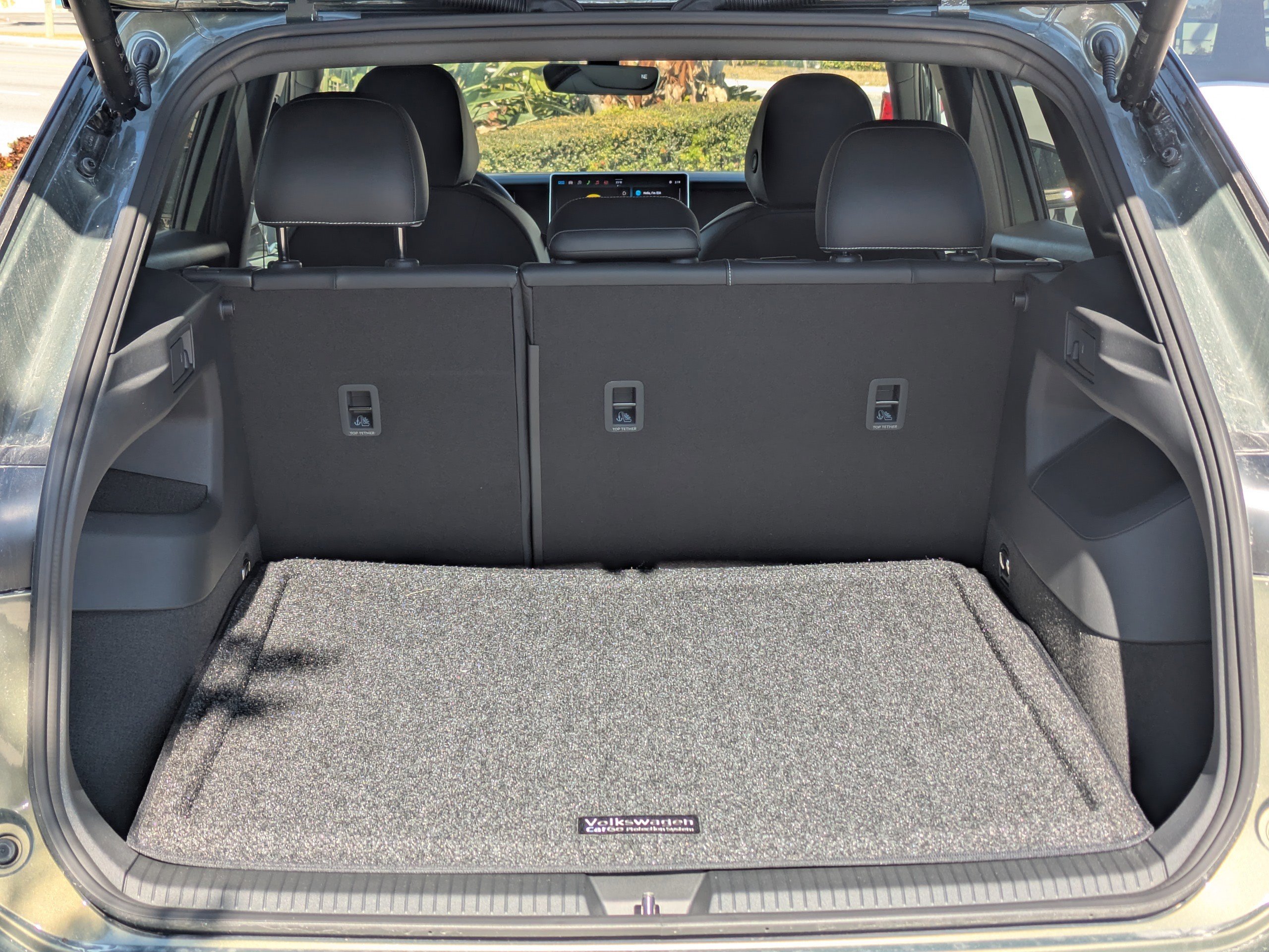 New 2026 Volkswagen Tiguan SE R-Line image 13