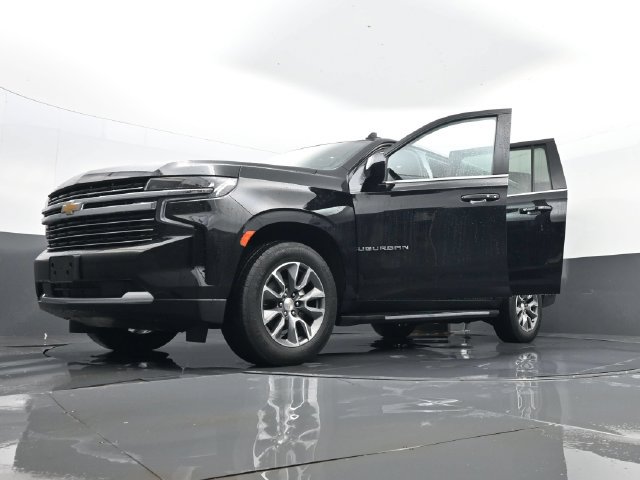 Used 2023 Chevrolet Suburban LT AWD/4WD image 34