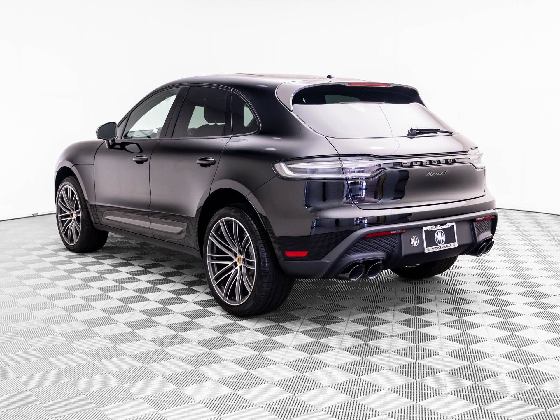 New 2026 Porsche Macan Turbo AWD/4WD image 3