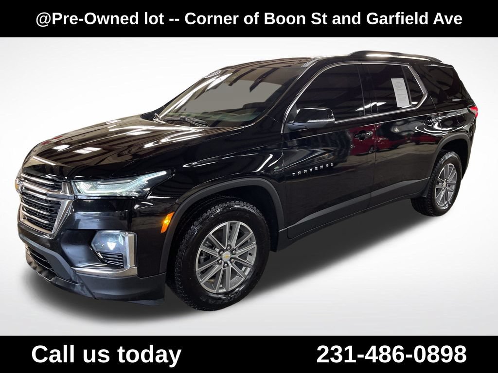 Used 2022 Chevrolet Traverse LT w/ LPO, Floor Liner Package