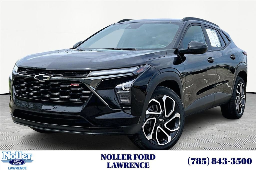 Used 2024 Chevrolet Trax RS w/ Driver Confidence Package image 1