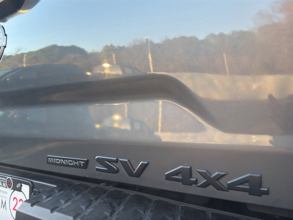 Certified 2024 Nissan Titan SV w/ SV Convenience Package image 13