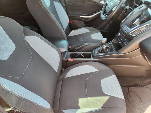 Used 2017 Ford Focus ST FWD image 14