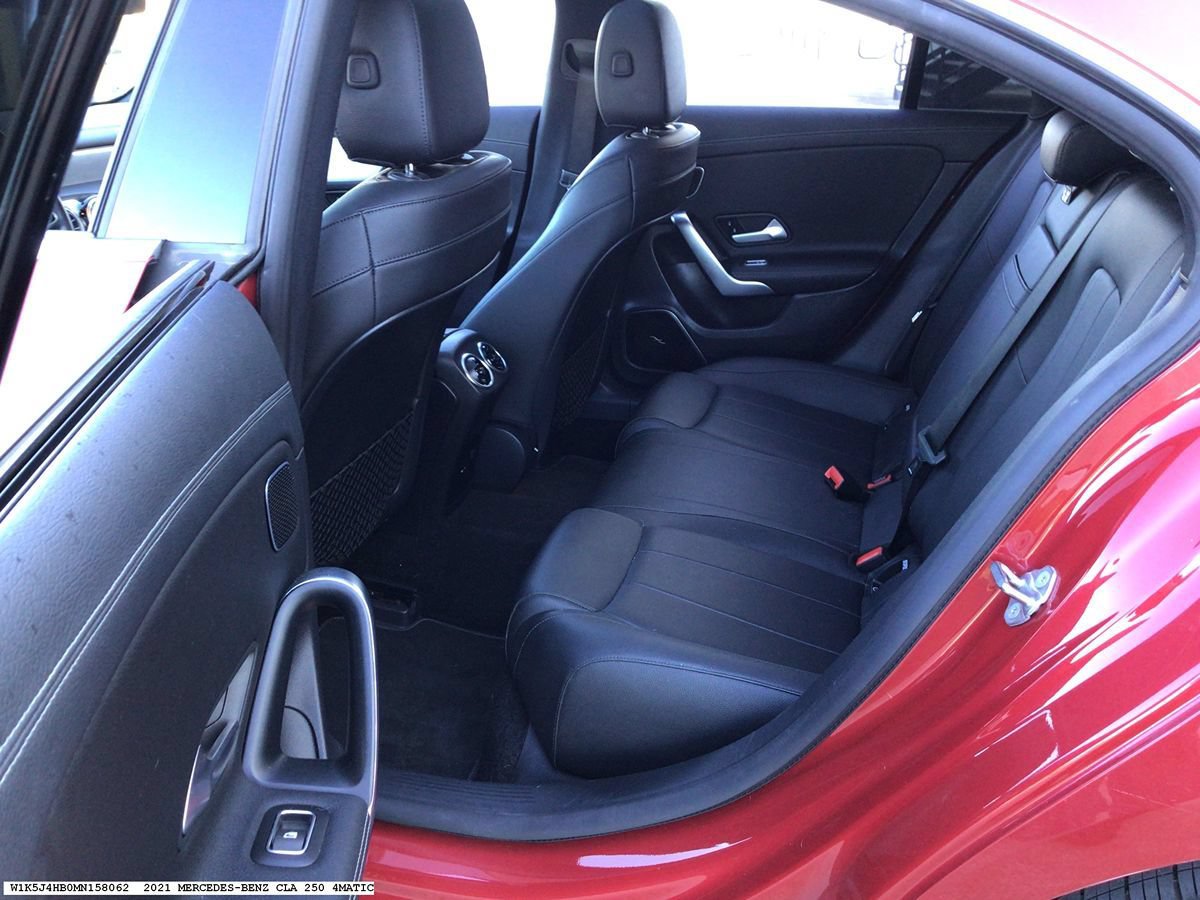 Used 2021 Mercedes-Benz CLA 250 4MATIC image 9