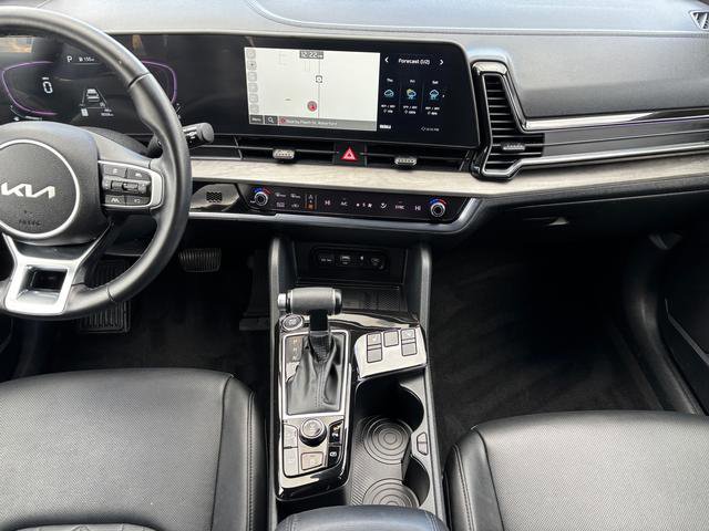 Certified 2023 Kia Sportage X-Line w/ X-Line Premium Package image 19