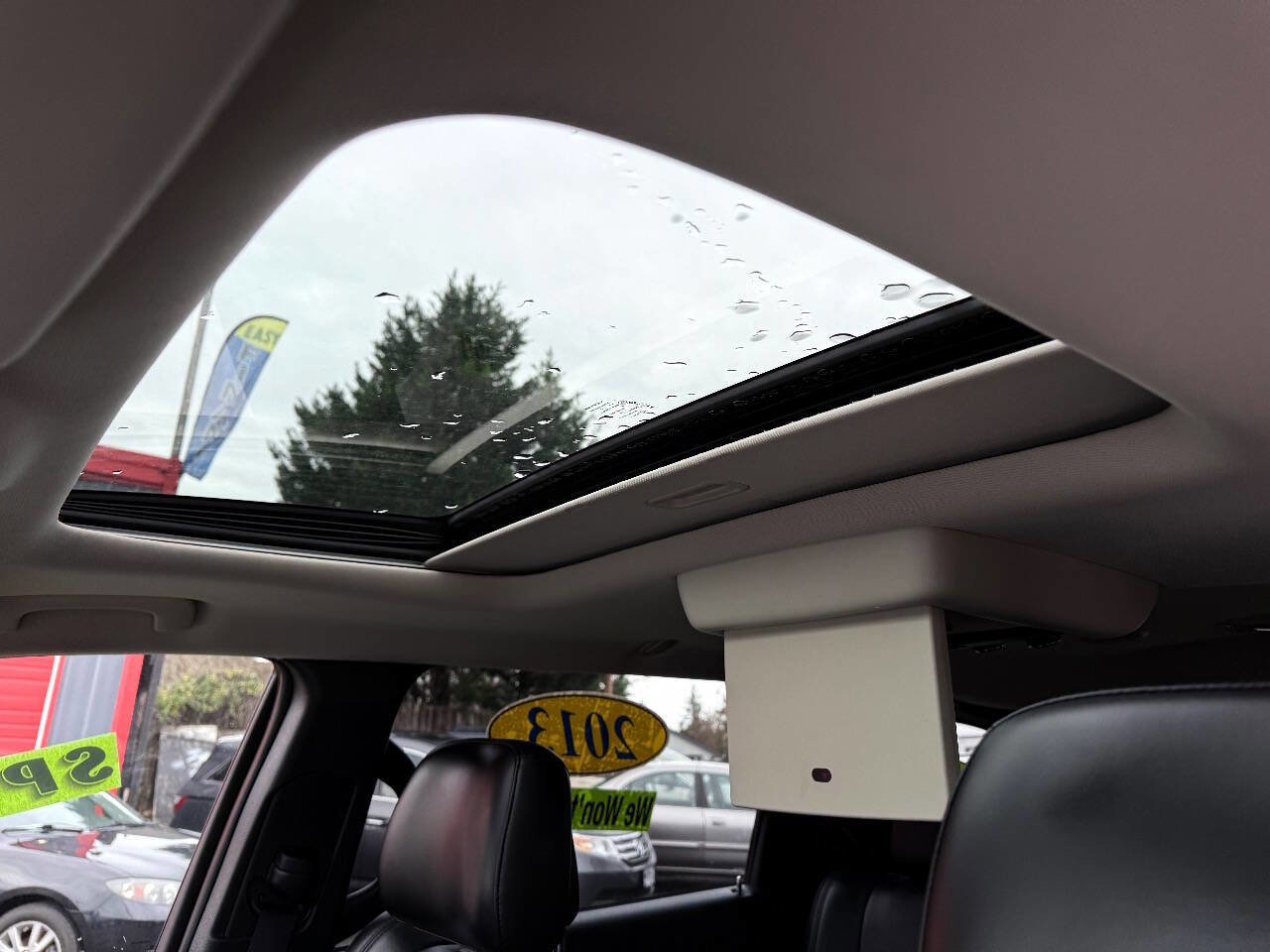 Used 2013 Dodge Durango Crew w/ Trailer Tow Group IV image 18