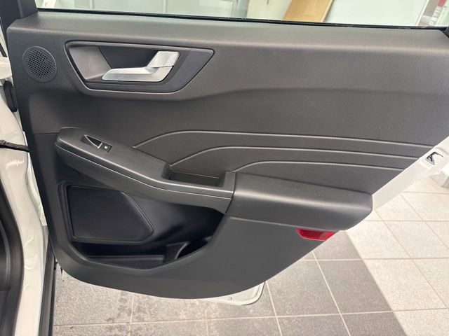 Used 2023 Ford Escape Active w/ Tech Pack #2 image 12
