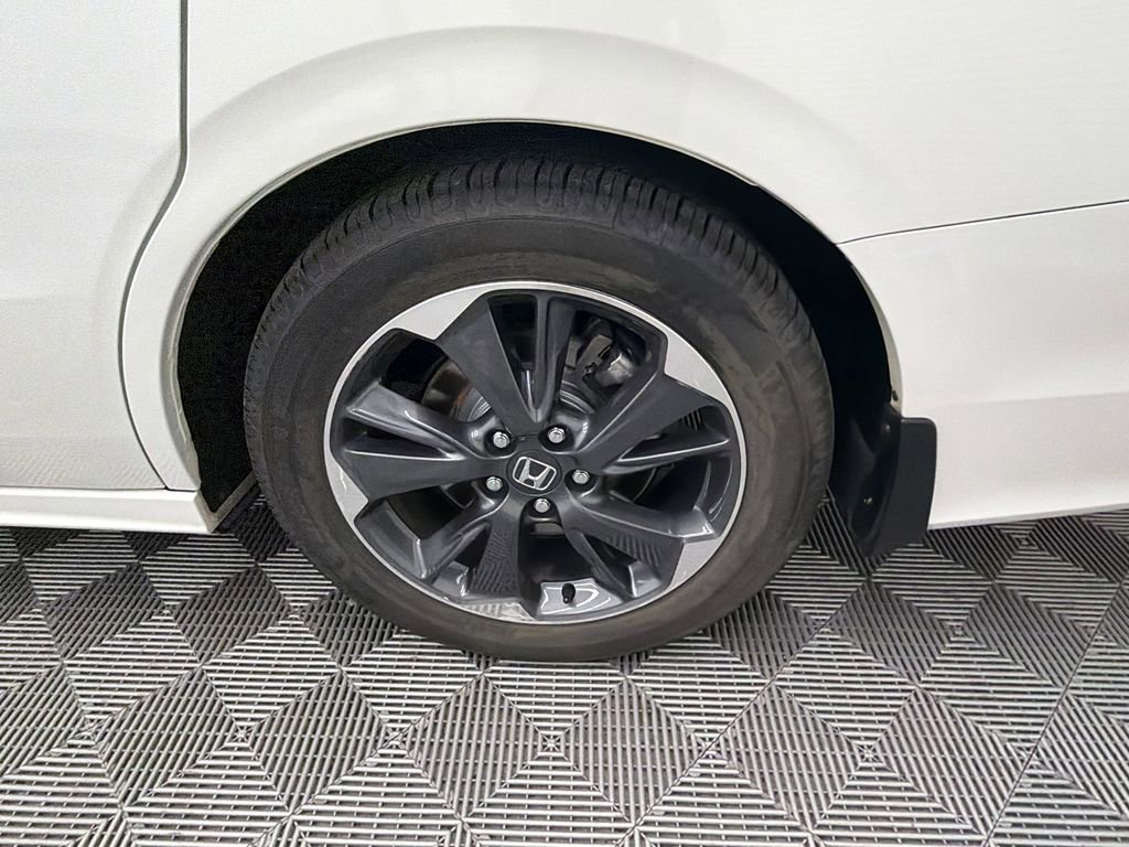 Used 2022 Honda Odyssey Elite image 21