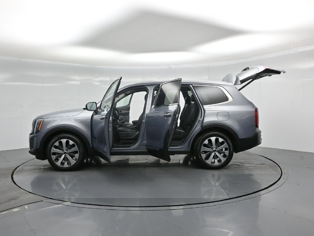 Used 2021 Kia Telluride EX w/ EX Premium Package FWD image 36