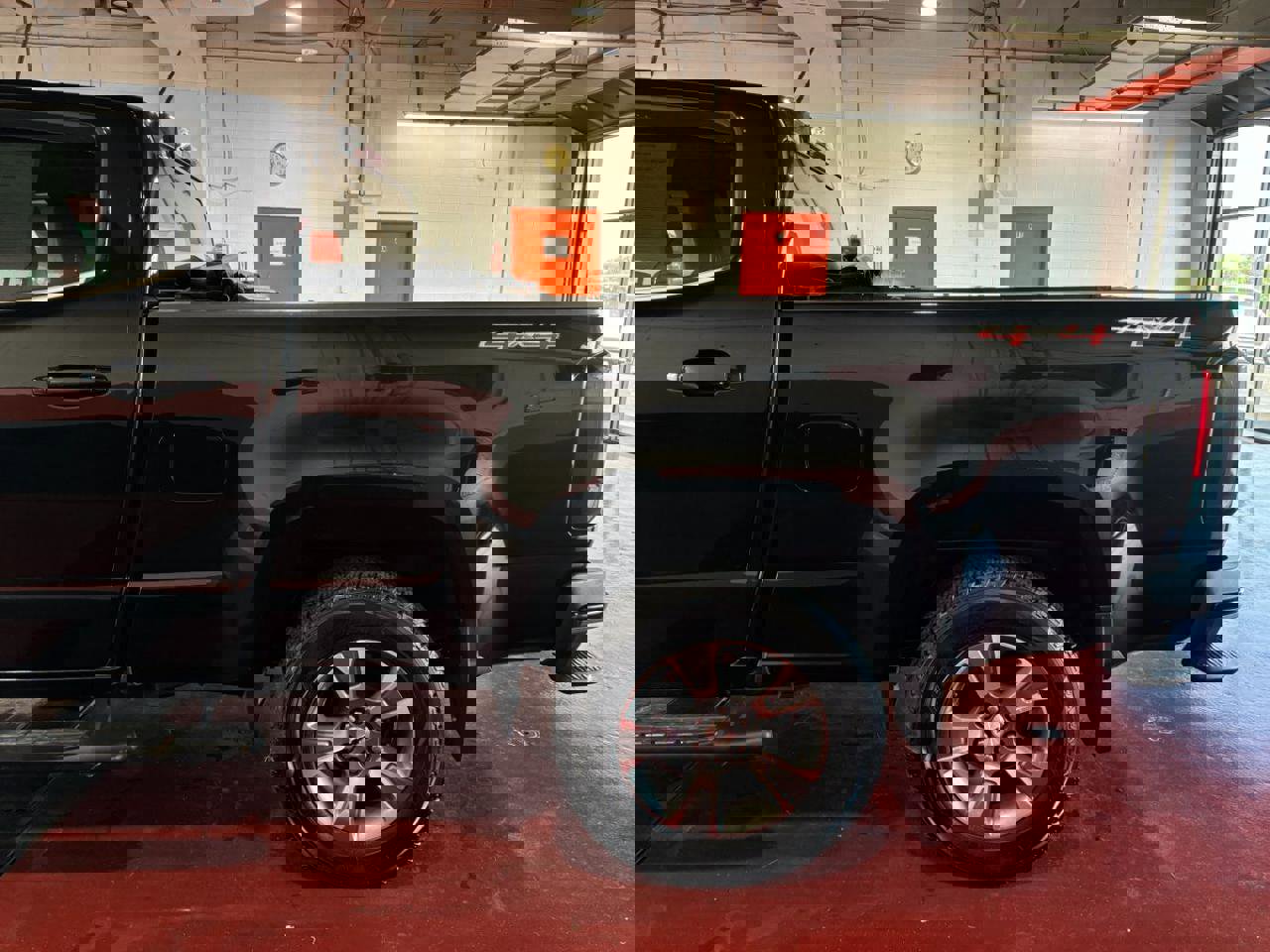 Used 2019 Chevrolet Colorado W/T w/ WT Convenience Package image 10