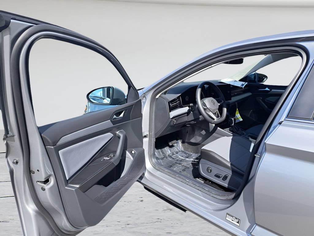 New 2026 Volkswagen Jetta SE FWD image 25