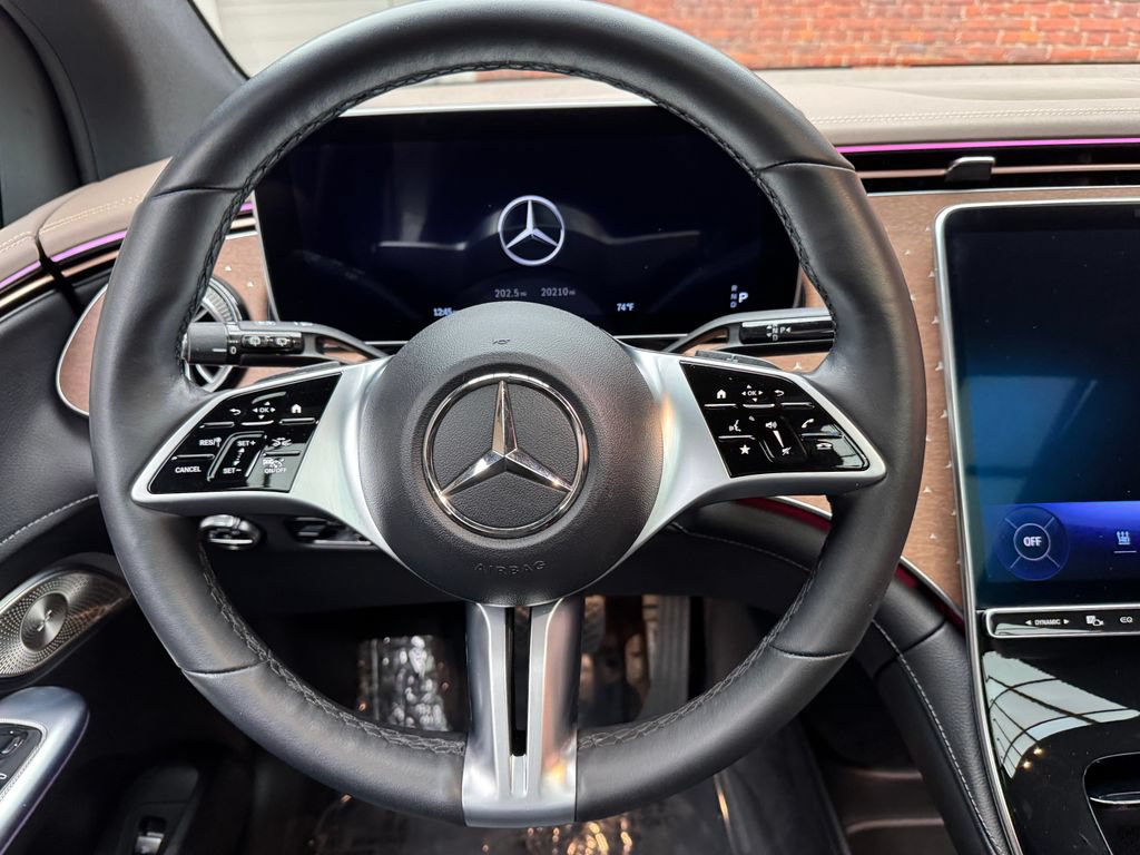 Used 2023 Mercedes-Benz EQE 350+ 4MATIC SUV image 12