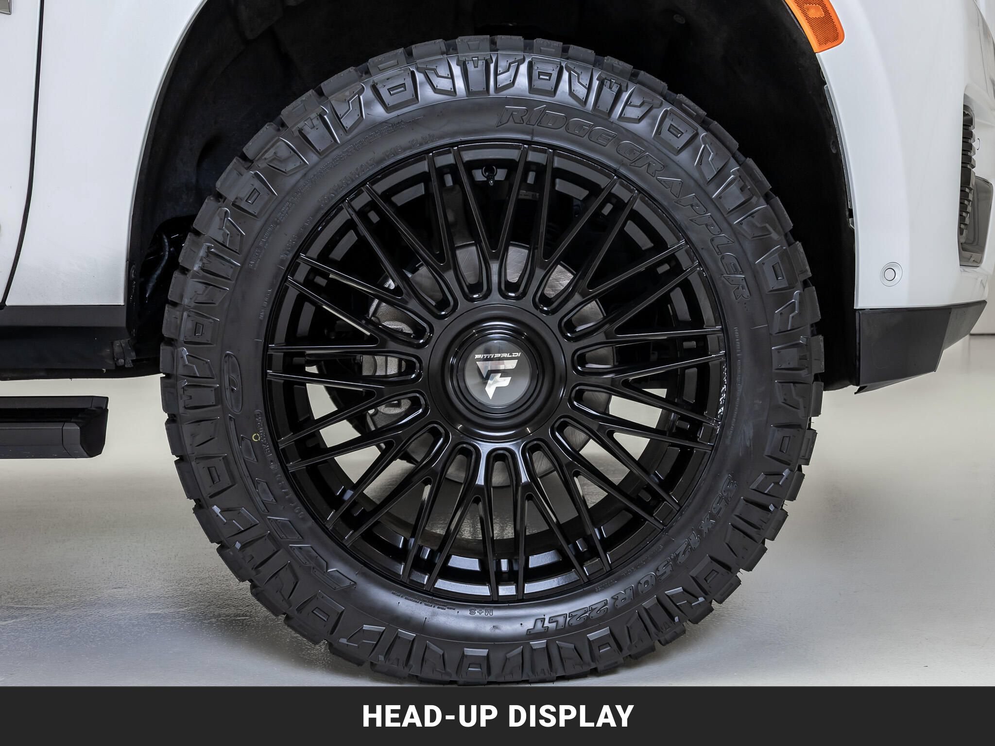 Used 2024 GMC Yukon XL Denali Ultimate AWD/4WD image 12
