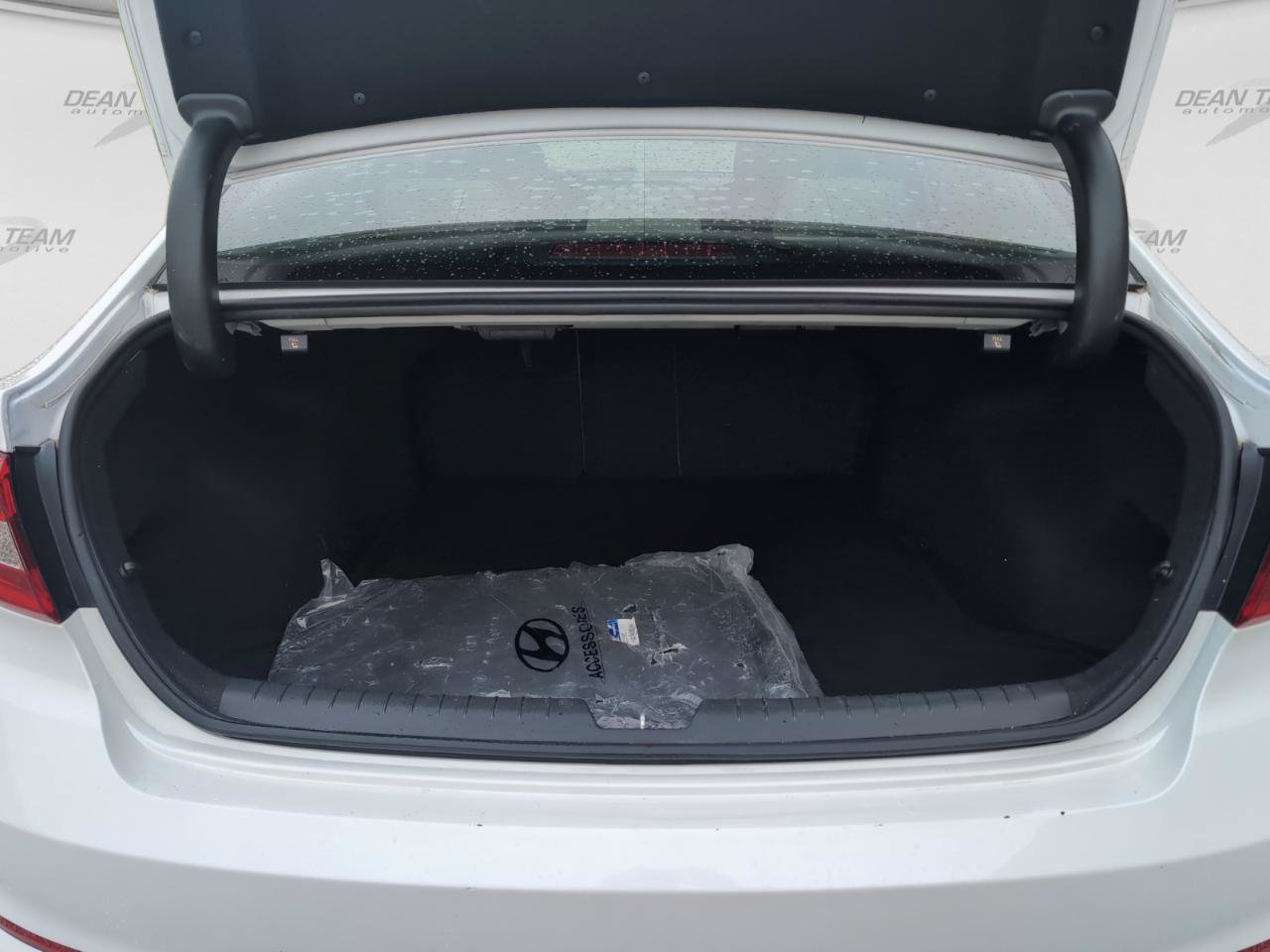 Used 2016 Hyundai Sonata Sport w/ Cargo Package FWD image 10