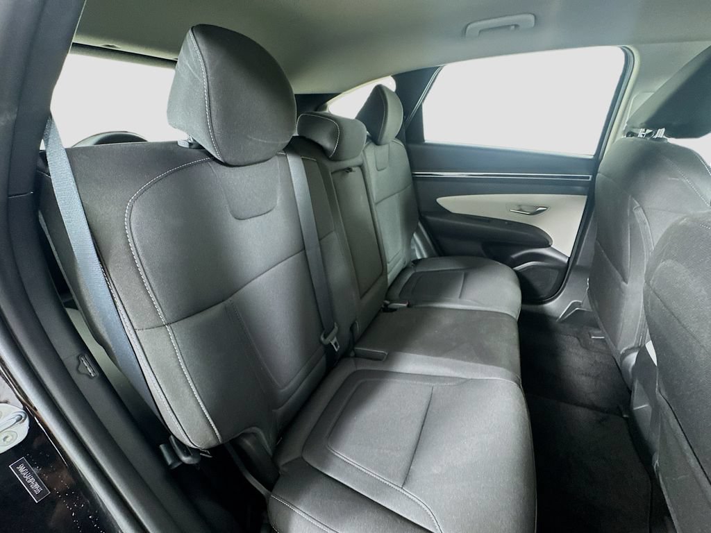 Used 2023 Hyundai Tucson SE FWD image 26