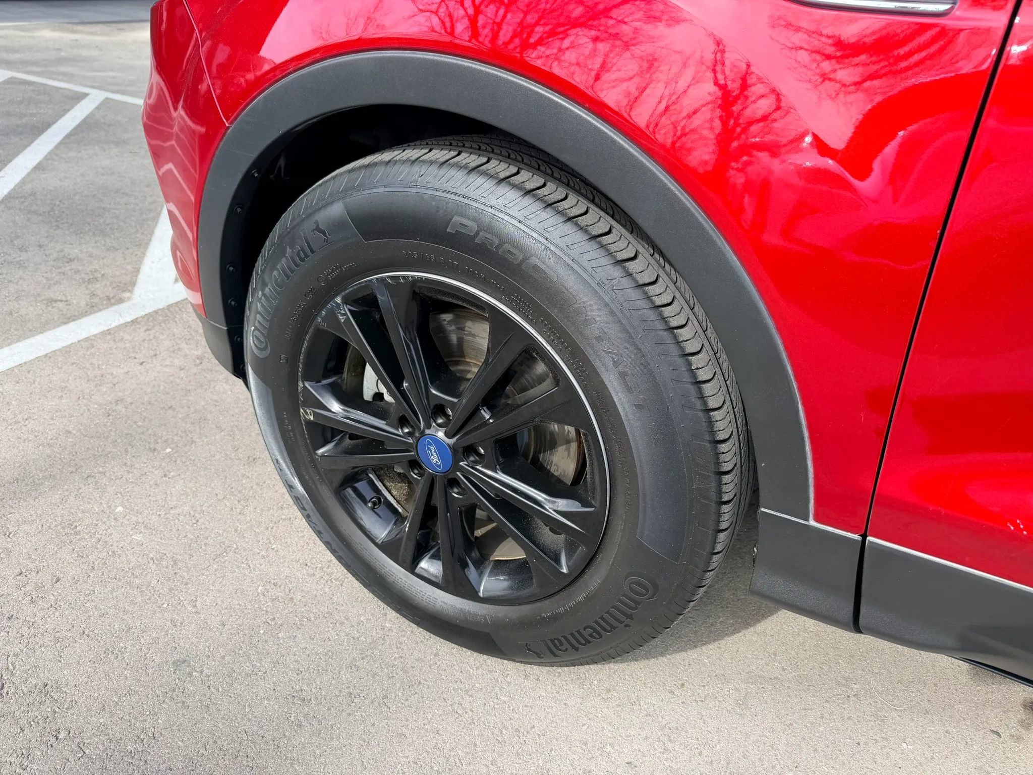 Used 2019 Ford Escape SE image 9