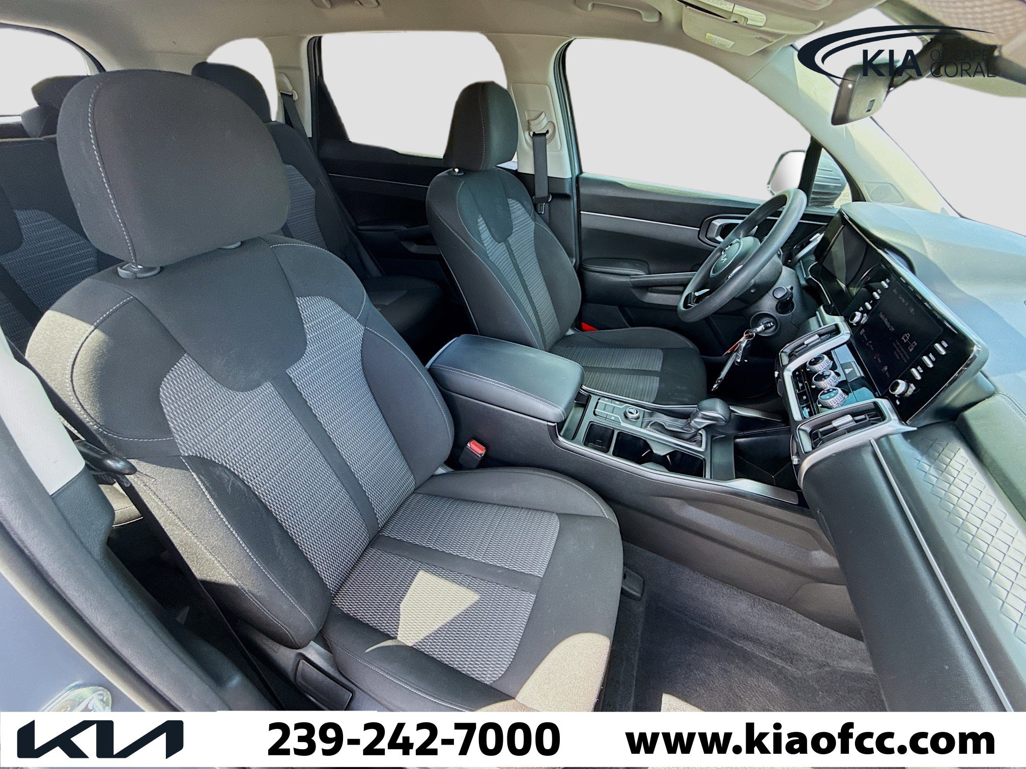 Certified 2023 Kia Sorento LX image 14