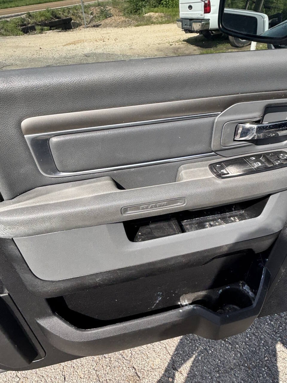 Used 2017 RAM 1500 Tradesman w/ Power & Remote Entry Group RWD image 11